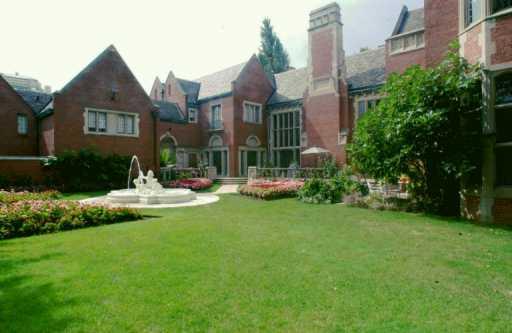 803 Devonshire Street Shadyside, PA 15213 - Photo 8 of 8 Yard/Garden.