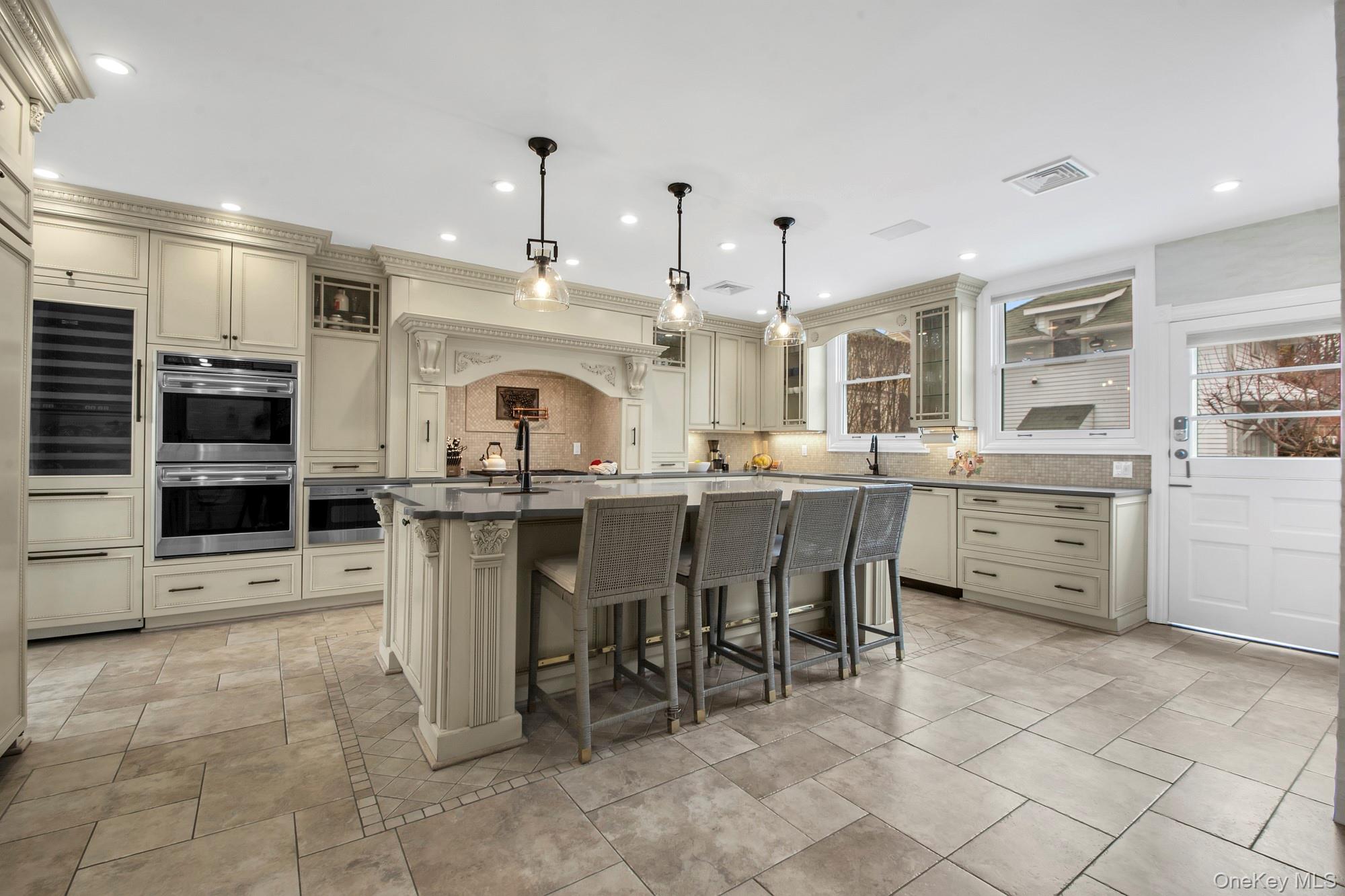 102 Shore Road Queens, NY 11363 - Photo 7 of 22