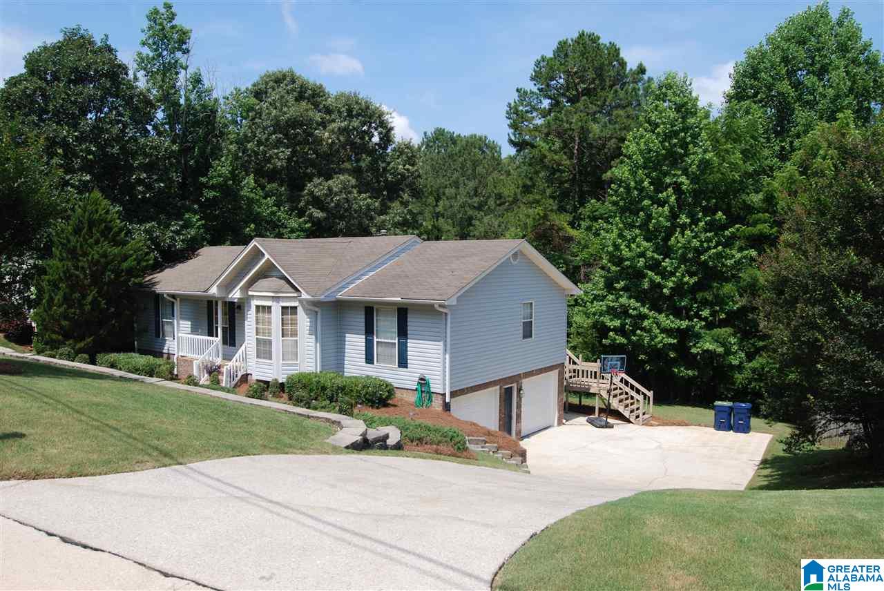 1055 Independence Court Alabaster, AL 35007 - Photo 2 of 50