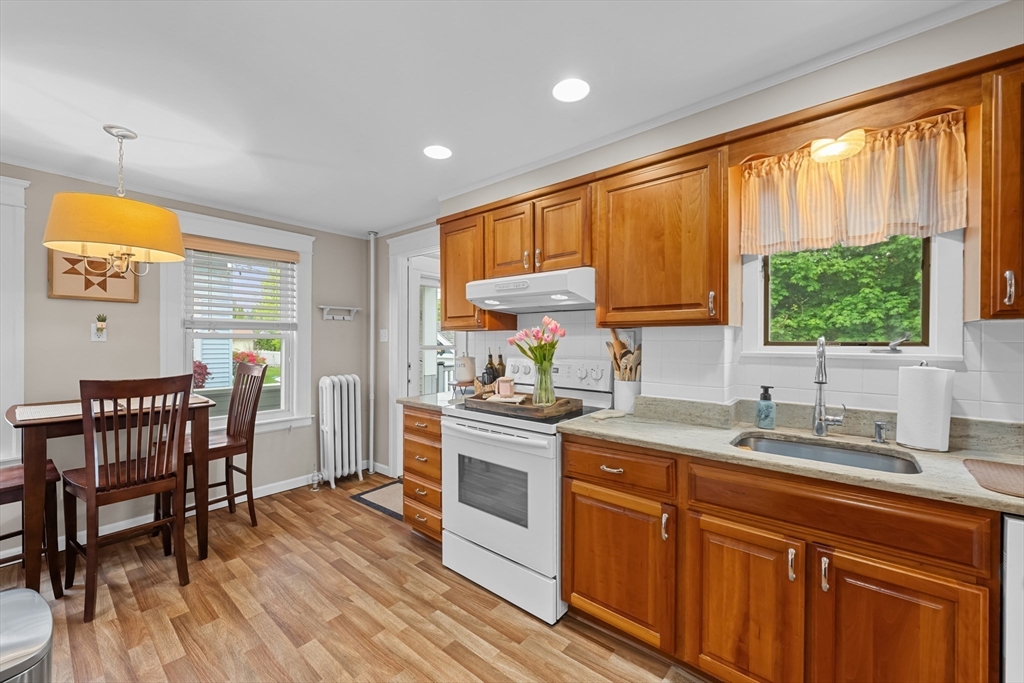 45 Bay State Road Worcester, MA 01606 - Photo 16 of 42