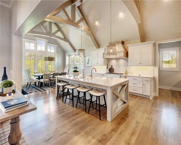 $1,244,175 | 16046 South Twilight Lane, Olathe, KS 66062