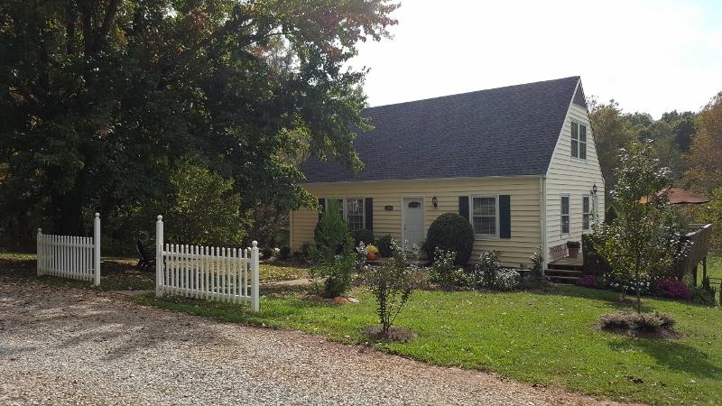 1035 Fishburn Mountain Road Rocky Mount, VA 24151 - Photo 1 of 47 Front of Home to Driveway