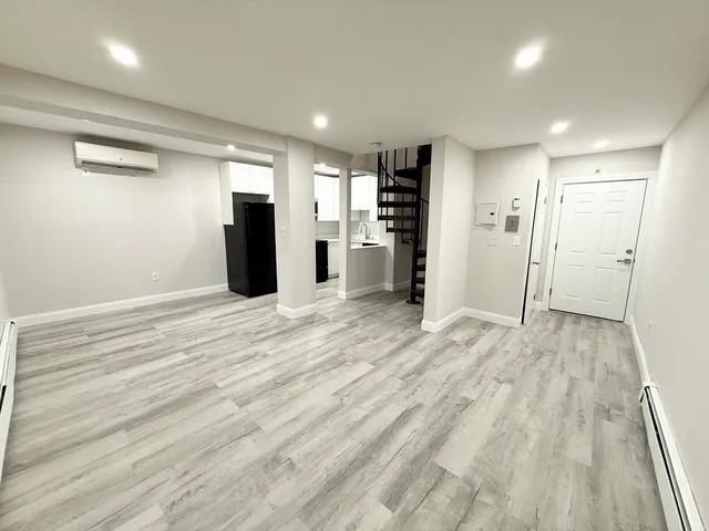 $4,350 | 15 Ruggles Street, Unit 3, Boston, MA 02119