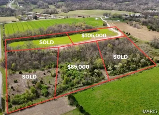$85,000 | 225 Red Mare Road, Winfield, MO 63389