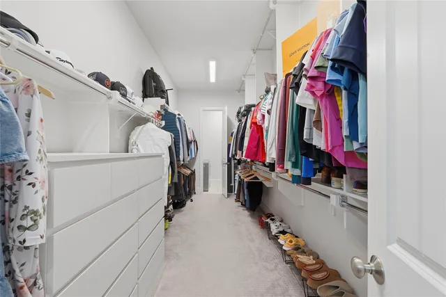 $1,135,000 | 73 Madrone Terrace Place, The Woodlands, TX 77375