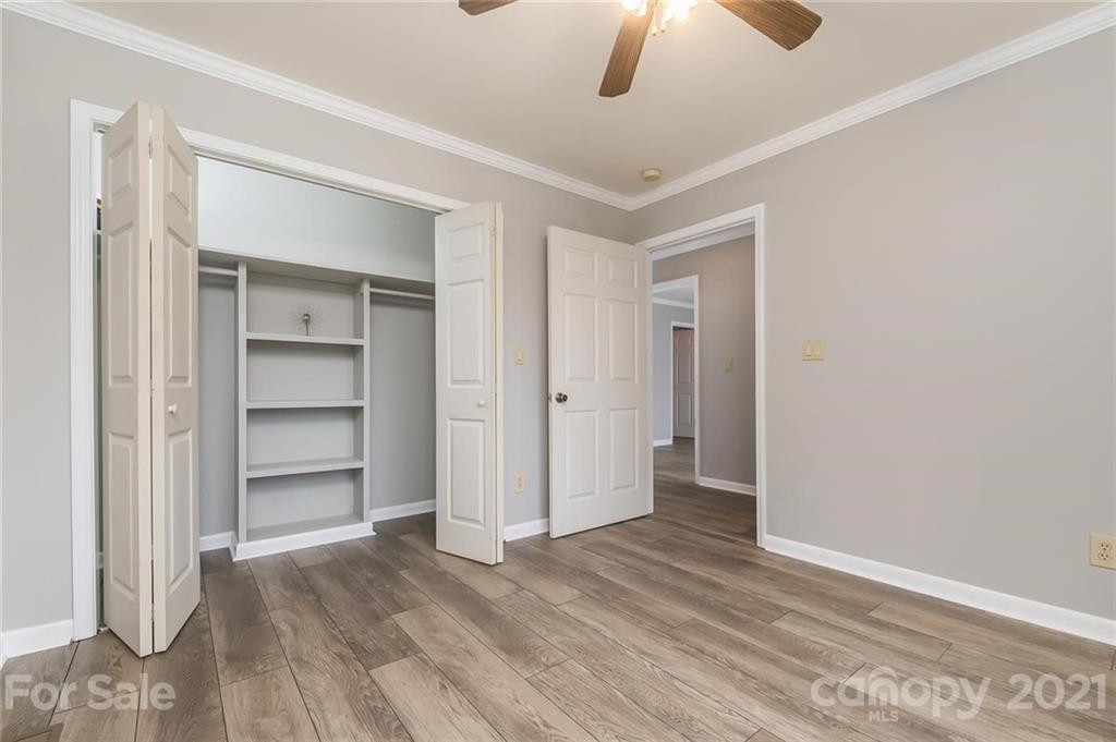 452 Walker Road Columbus, NC 28722 - Photo 18 of 27 Gallery Image 18