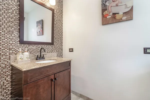 $610,000 | 4501 North Overhill Avenue, Norridge, IL 60706