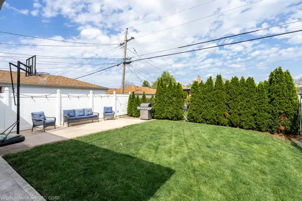 $610,000 | 4501 North Overhill Avenue, Norridge, IL 60706