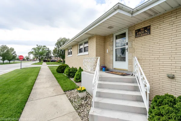 $610,000 | 4501 North Overhill Avenue, Norridge, IL 60706