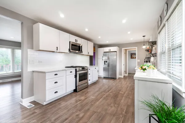 $610,000 | 4501 North Overhill Avenue, Norridge, IL 60706