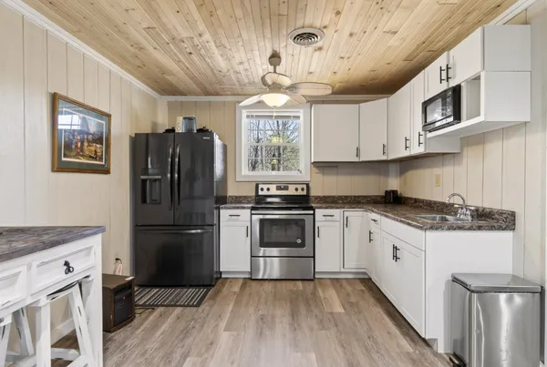 $3,000 | 1967 Highway 52 West, Portland, TN 37148