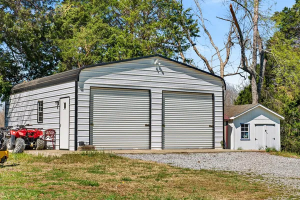 $3,000 | 1967 Highway 52 West, Portland, TN 37148
