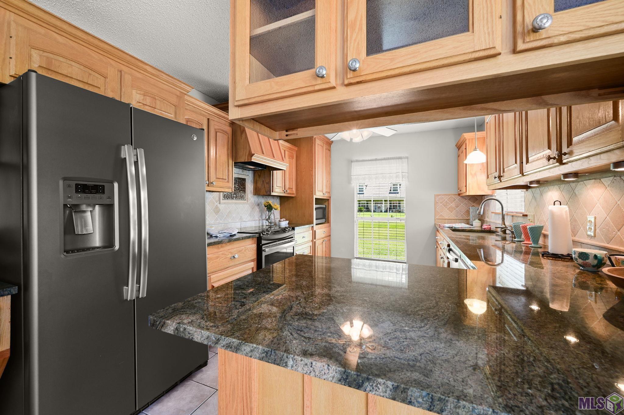 7097 Jim Rushing Road Denham Springs, LA 70706 - Photo 7 of 28 Gorgeous slab granite
