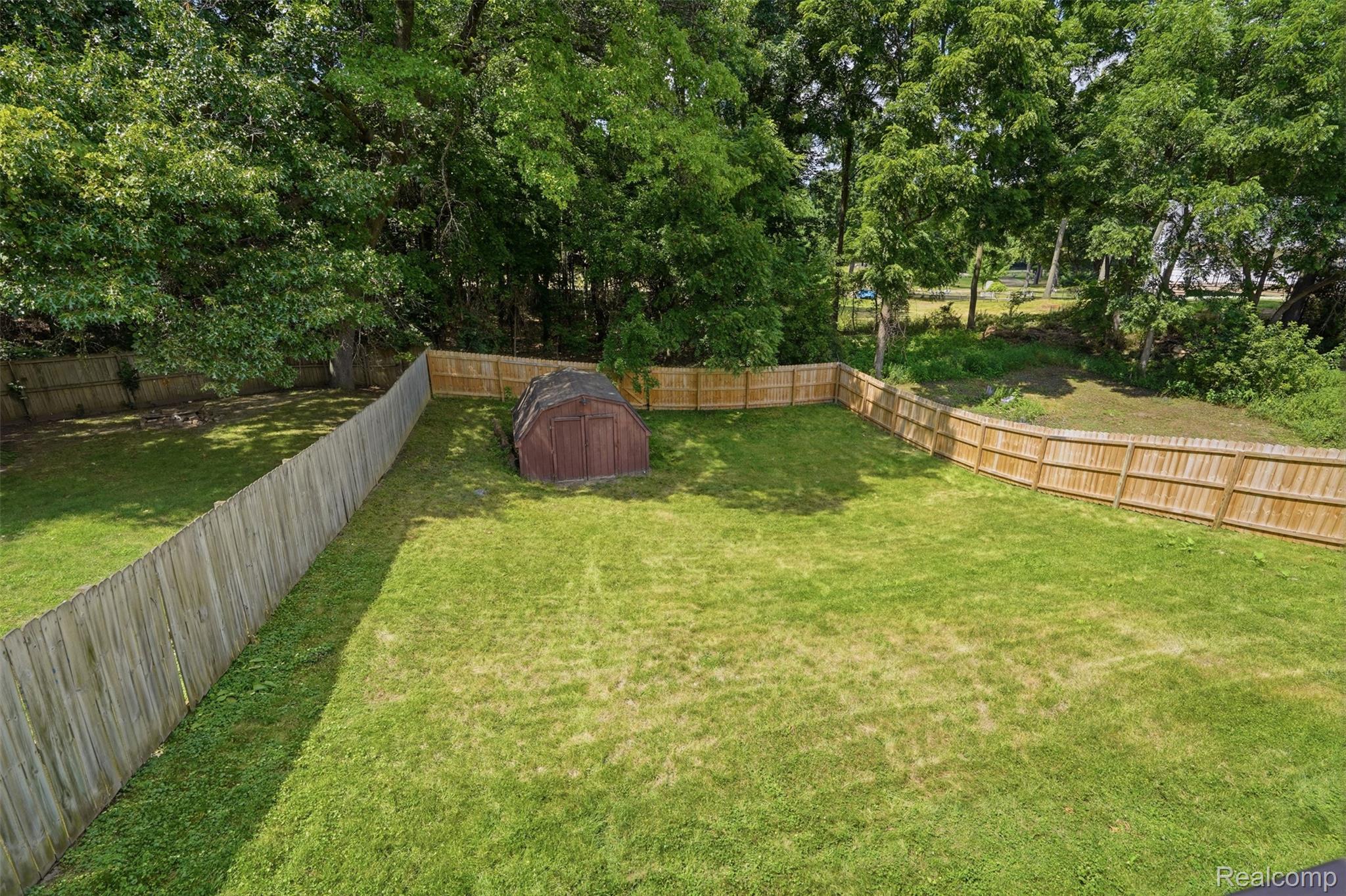 968 Parallel Street Fenton, MI 48430 - Photo 27 of 31 968 Parallel St