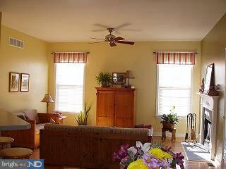 118 Hartman Road Pottstown, PA 19465 - Photo 3 of 6 Gallery Image 3