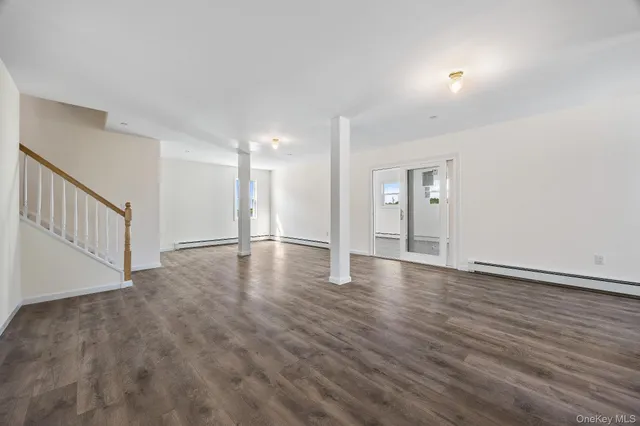 $749,000 | 41 West Avenue, Lawrence, NY 11559