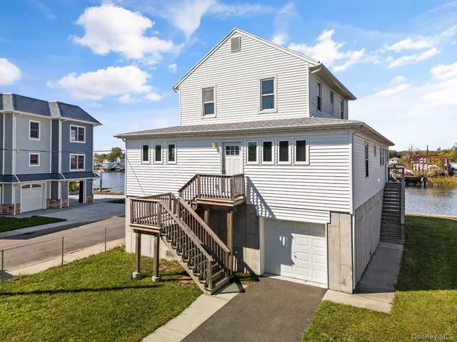 $749,000 | 41 West Avenue, Lawrence, NY 11559