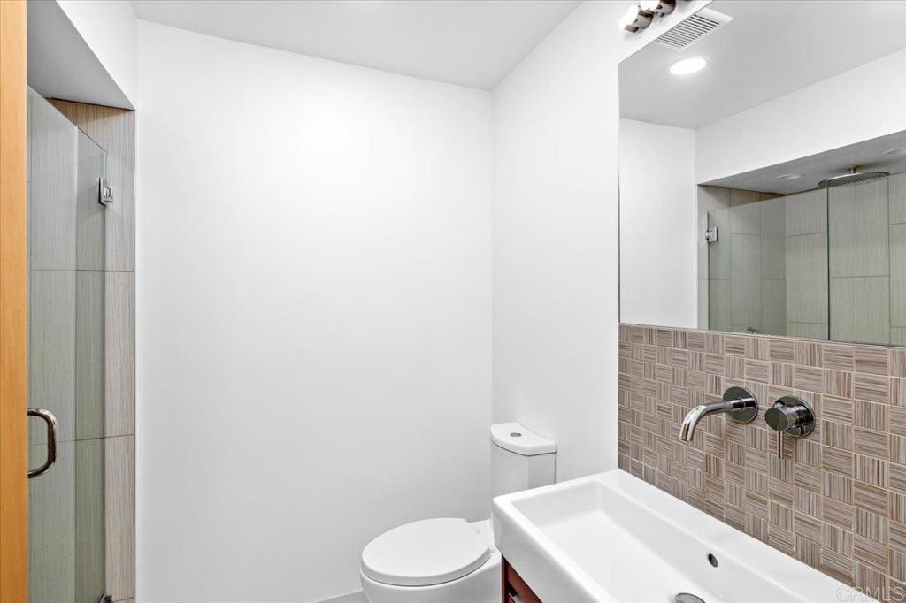 1560 Hawk View Drive Encinitas, CA 92024 - Photo 23 of 56