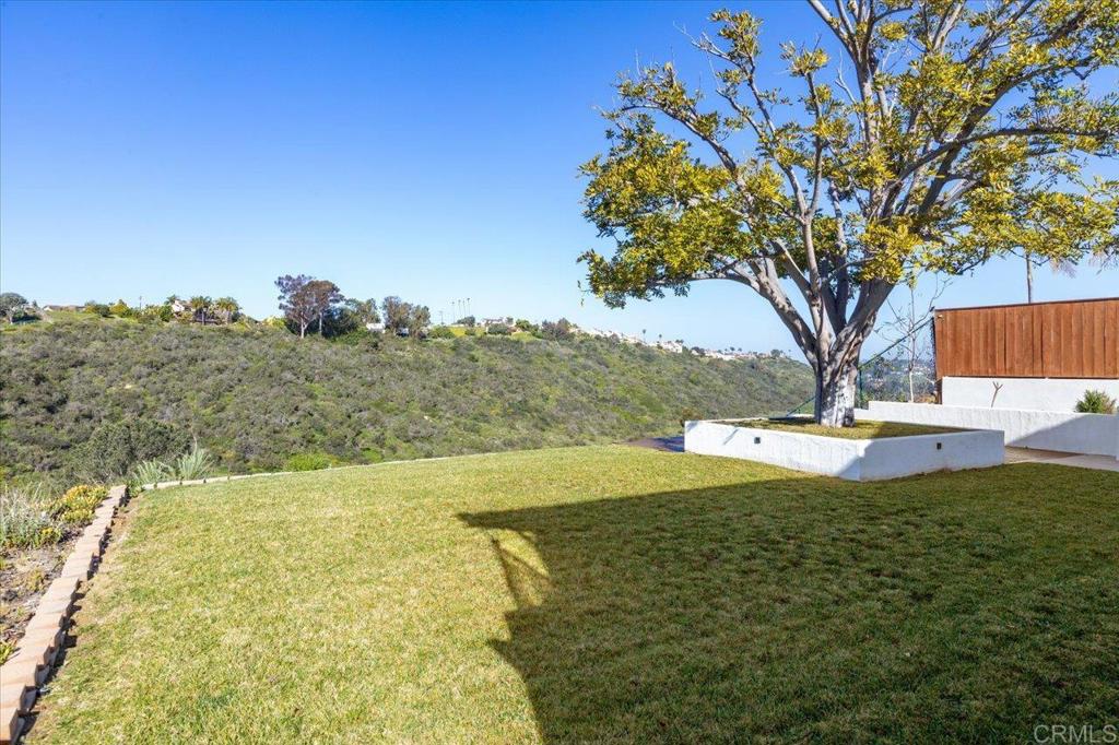 1560 Hawk View Drive Encinitas, CA 92024 - Photo 28 of 56