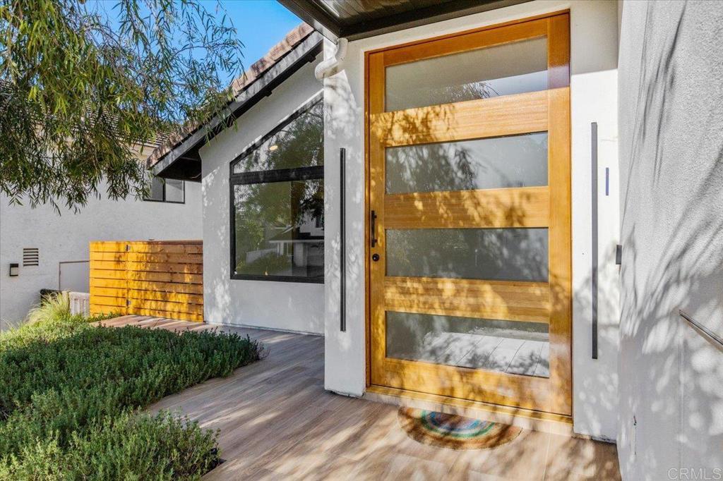 1560 Hawk View Drive Encinitas, CA 92024 - Photo 8 of 56