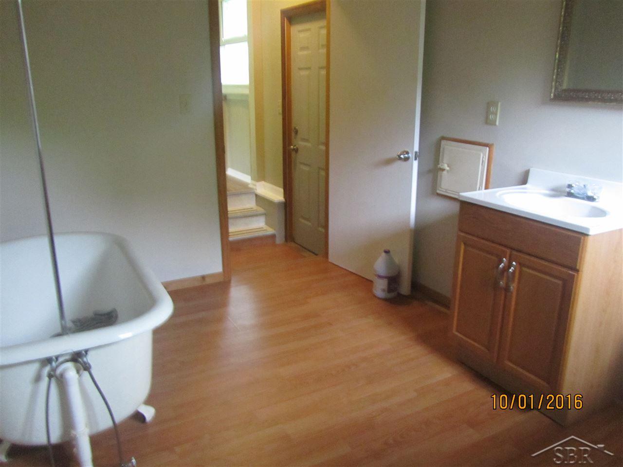 9148 North Bray Road Clio, MI 48420 - Photo 31 of 56 31304545-31.JPG