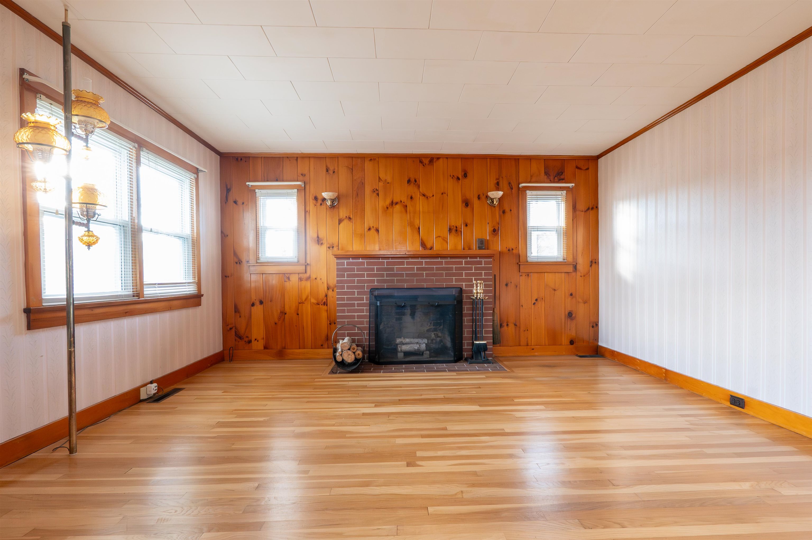 142 Brattleboro Road Hinsdale, NH 03451 - Photo 11 of 43