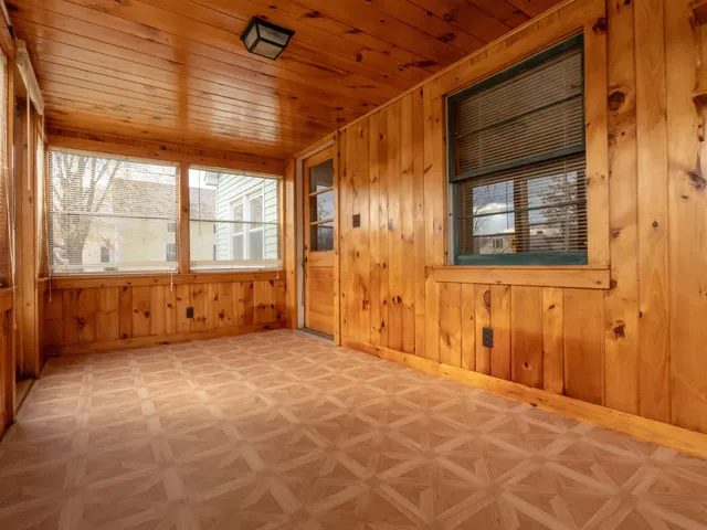 $279,000 | 142 Brattleboro Road, Hinsdale, NH 03451