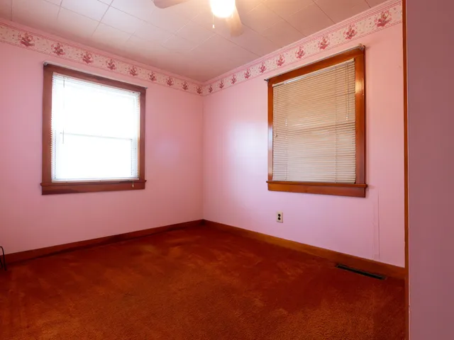 $279,000 | 142 Brattleboro Road, Hinsdale, NH 03451