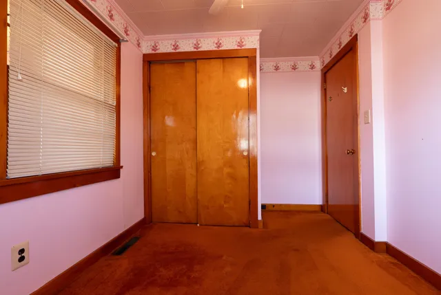 $279,000 | 142 Brattleboro Road, Hinsdale, NH 03451