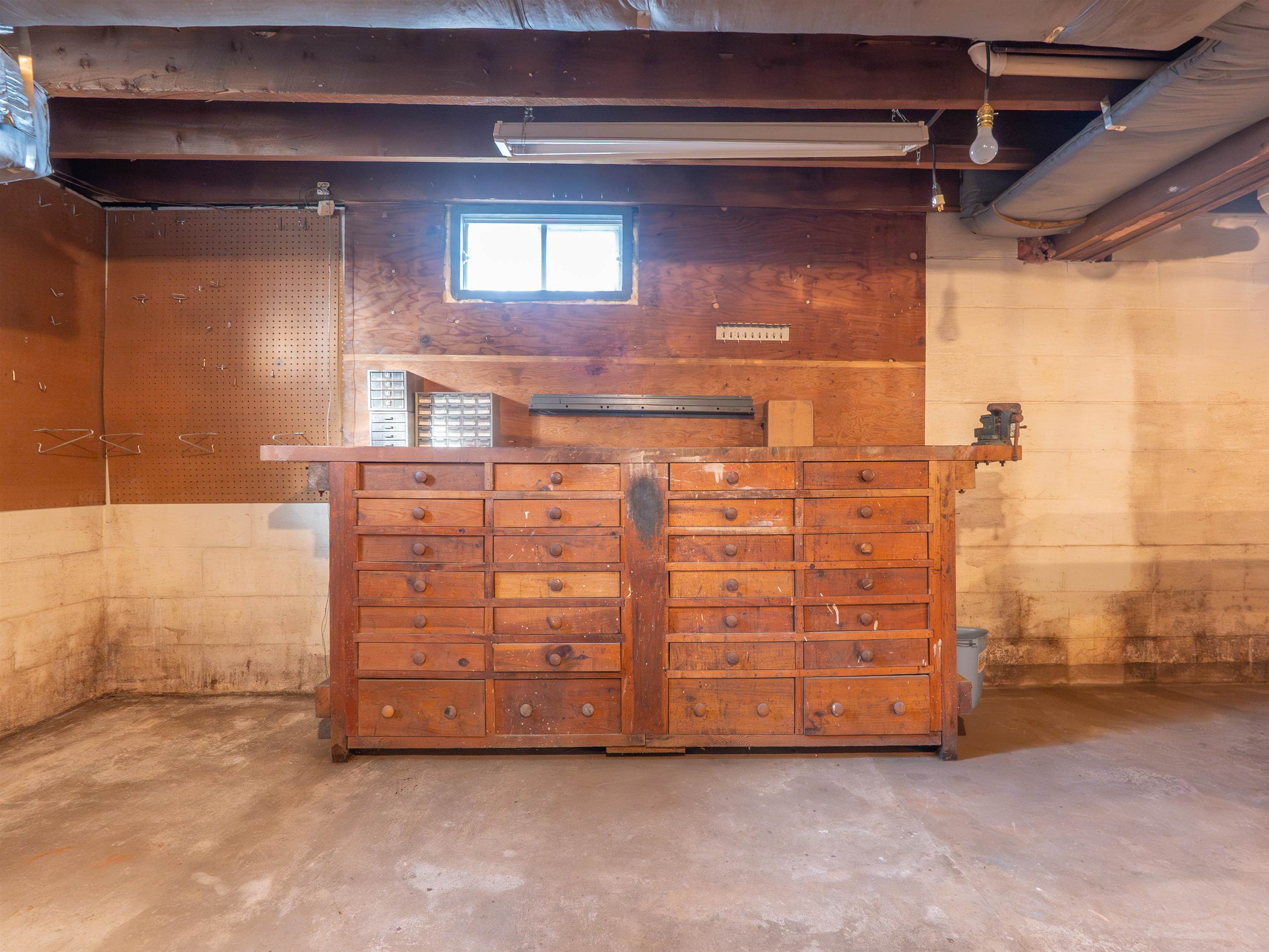 142 Brattleboro Road Hinsdale, NH 03451 - Photo 38 of 43