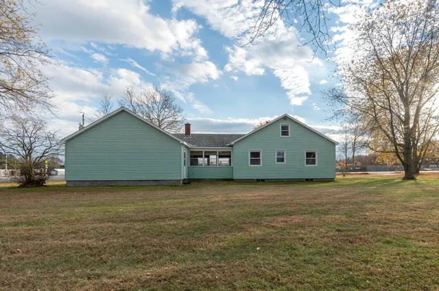 $279,000 | 142 Brattleboro Road, Hinsdale, NH 03451