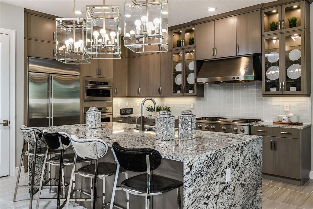 5066 Simons Court Lakewood Ranch, FL 34211 - Photo 16 of 77