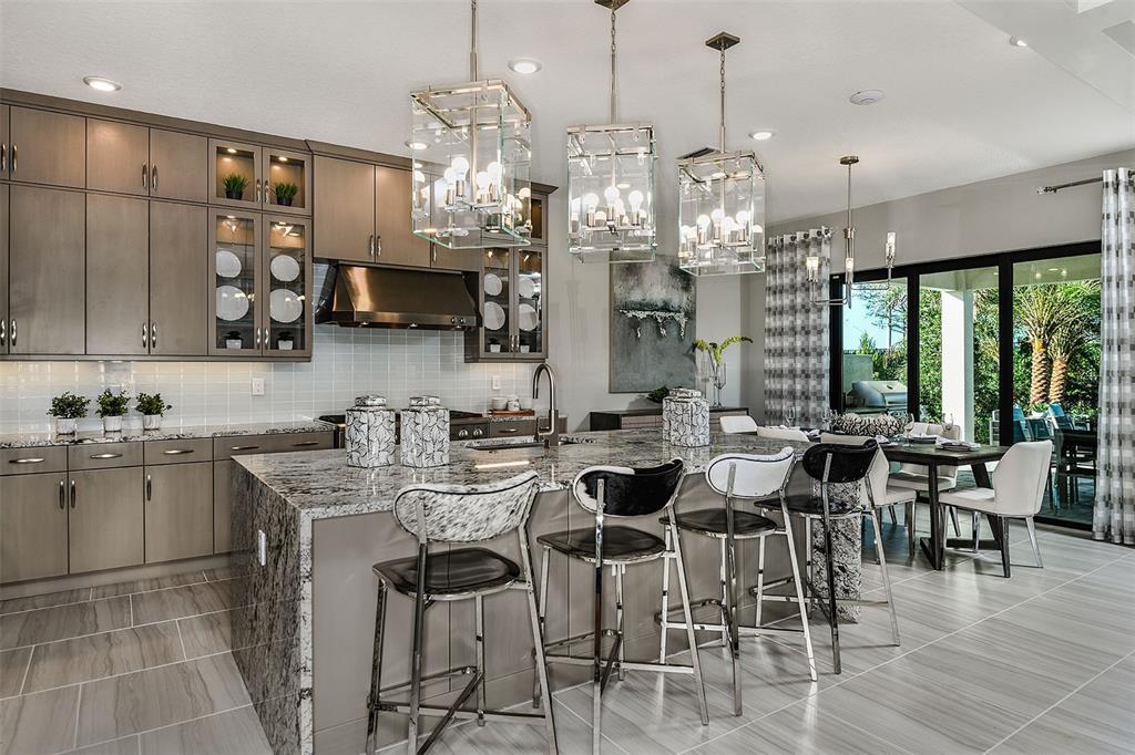 5066 Simons Court Lakewood Ranch, FL 34211 - Photo 18 of 77