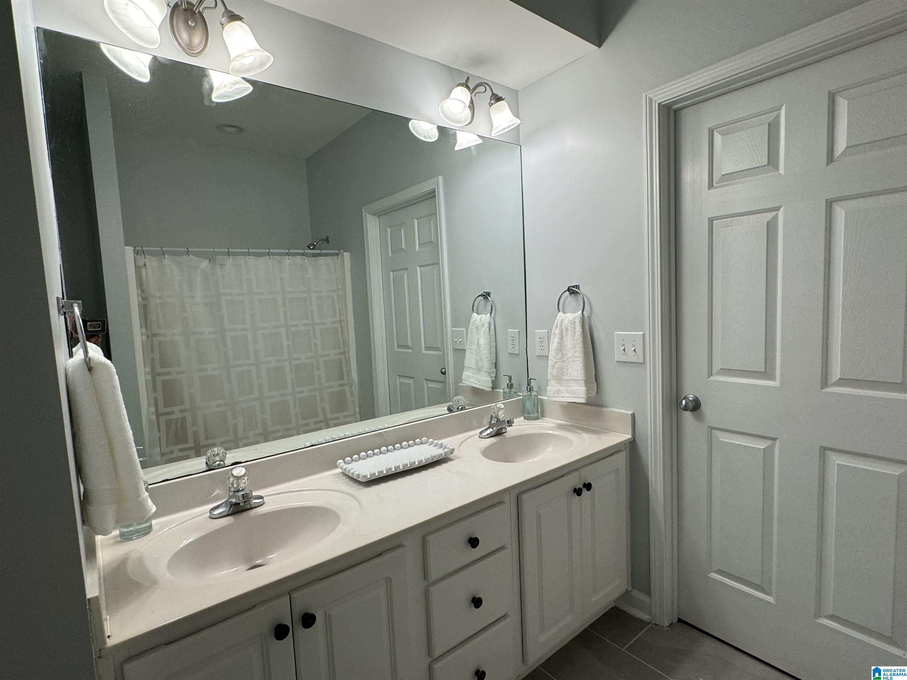806 Reach Crest Birmingham, AL 35242 - Photo 10 of 23