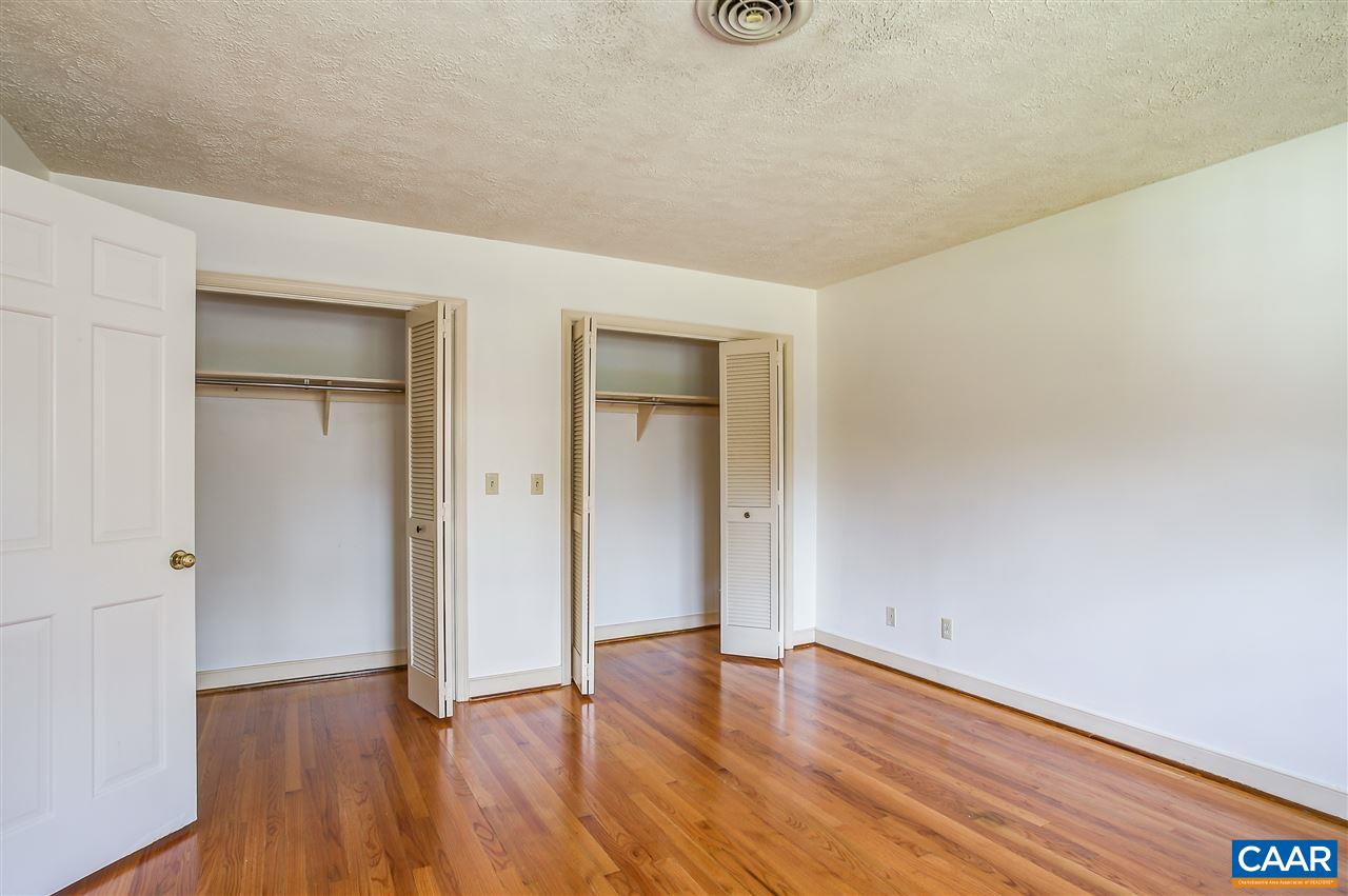 2711 Huntington Road Charlottesville, VA 22901 - Photo 23 of 39 wooden floor in an empty room
