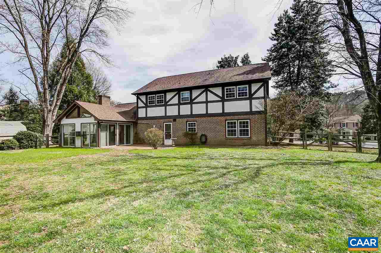 2711 Huntington Road Charlottesville, VA 22901 - Photo 33 of 39 a view of a house with a yard and sitting area
