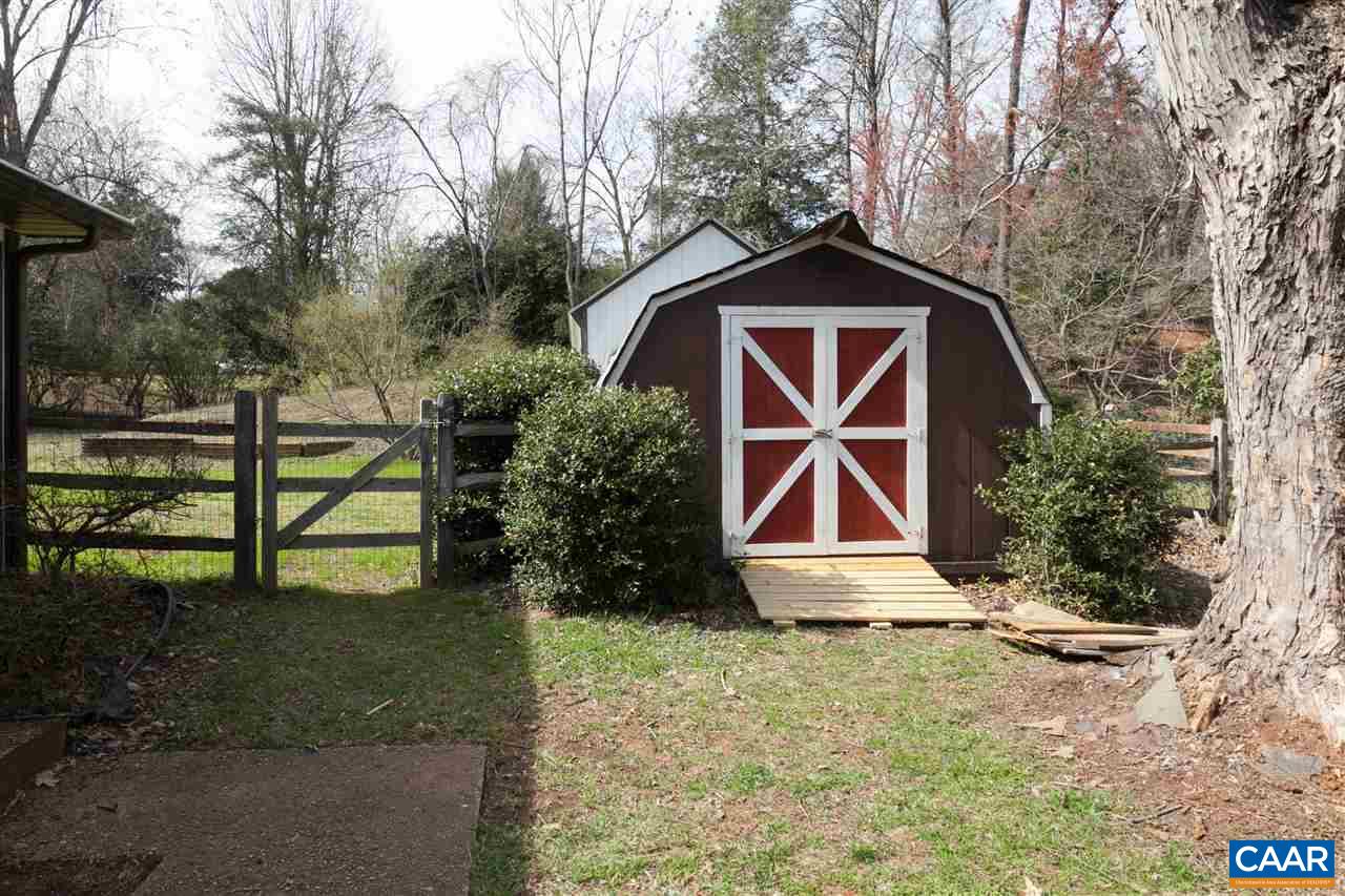 2711 Huntington Road Charlottesville, VA 22901 - Photo 35 of 39 a view of house with backyard and garden