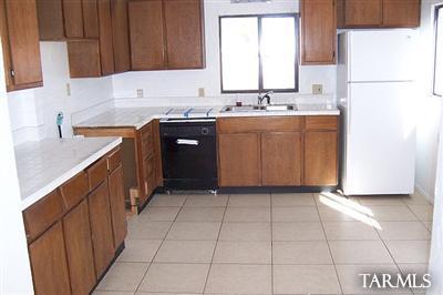 518 East Roger Road Tucson, AZ 85705 - Photo 4 of 8