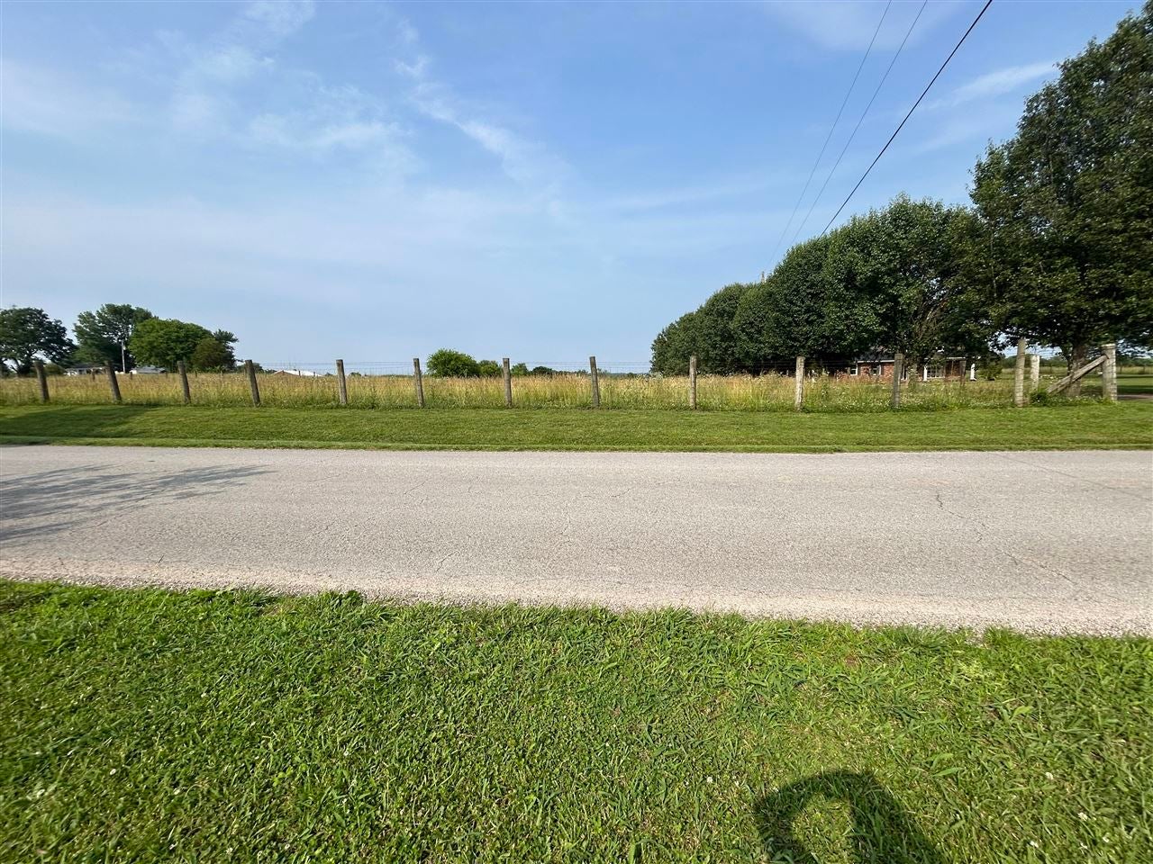 2700 Girkin Road Bowling Green, KY 42101 - Photo 8 of 12 Gallery Image 8