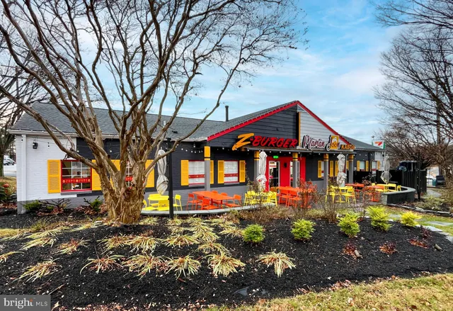 $689,900 | 5 Roseneath Court, Olney, MD 20832