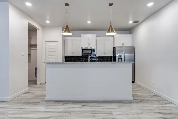 $1,595 | 7032 41st Street, Lubbock, TX 79407