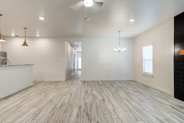 $1,595 | 7032 41st Street, Lubbock, TX 79407