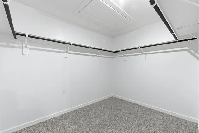 $2,400 | 4311 Windsor Forest, Fulshear, TX 77494