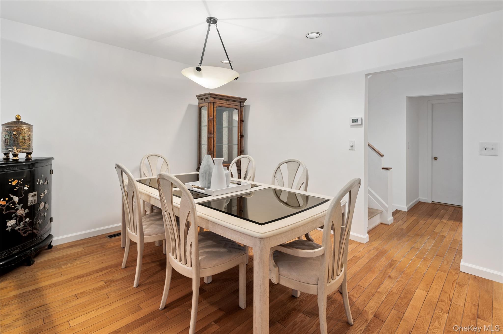 110 Woods End Road Chappaqua, NY 10514 - Photo 6 of 30