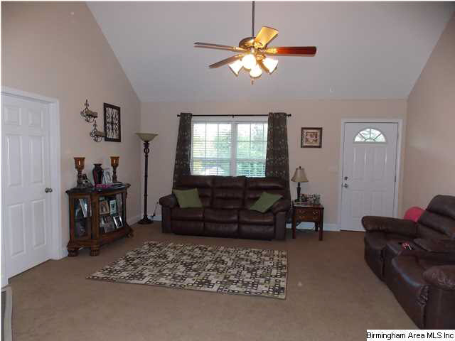 1493 Thomas Road Warrior, AL 35180 - Photo 9 of 26