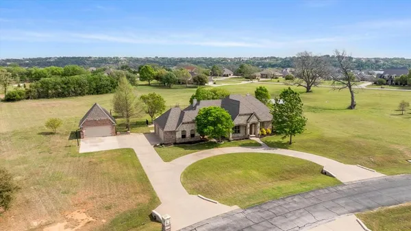 $979,000 | 1106 Iberian Court, Granbury, TX 76048