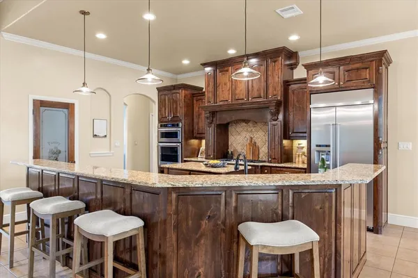 $979,000 | 1106 Iberian Court, Granbury, TX 76048