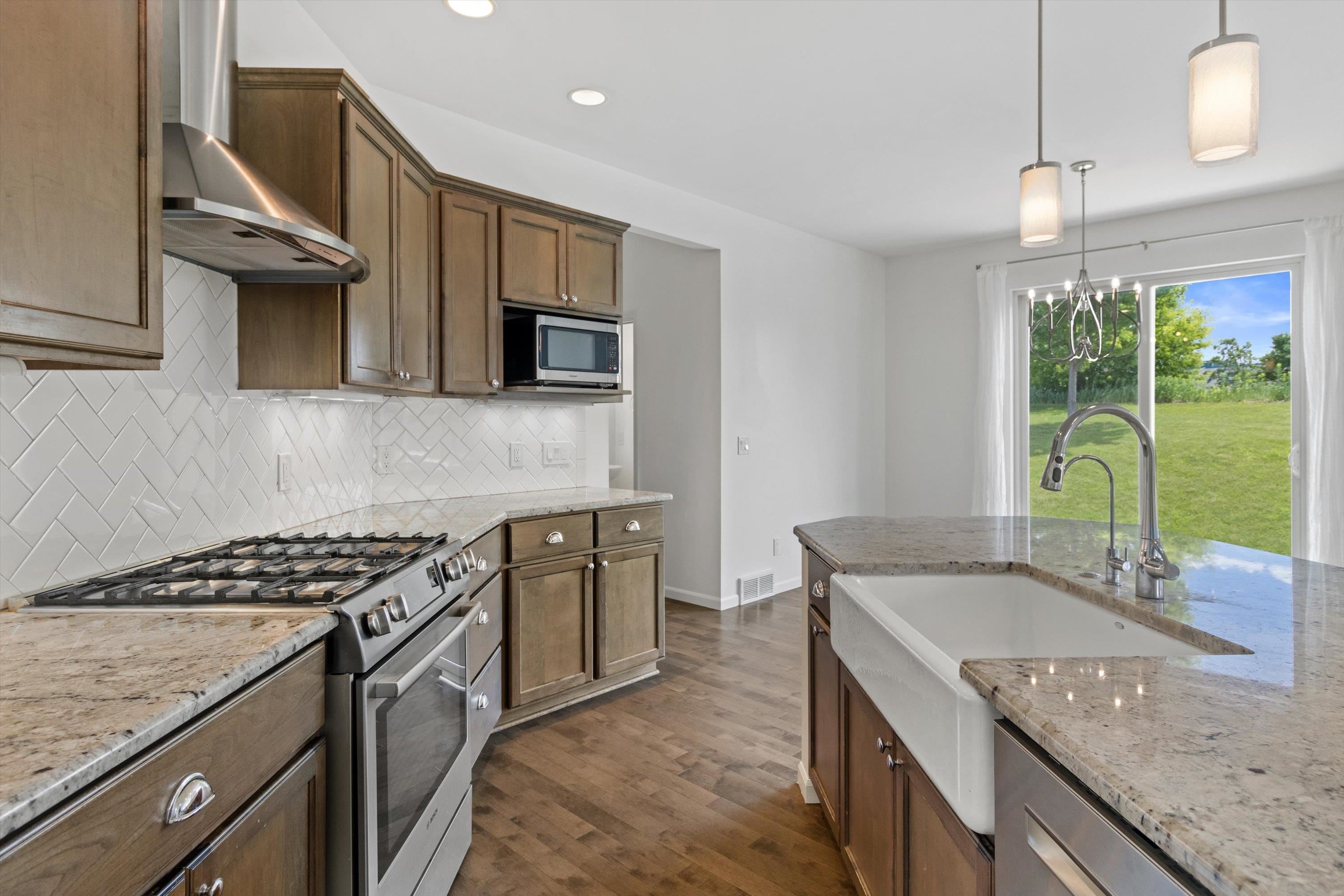 17 Rustling Birch Road Verona, WI 53593 - Photo 8 of 36
