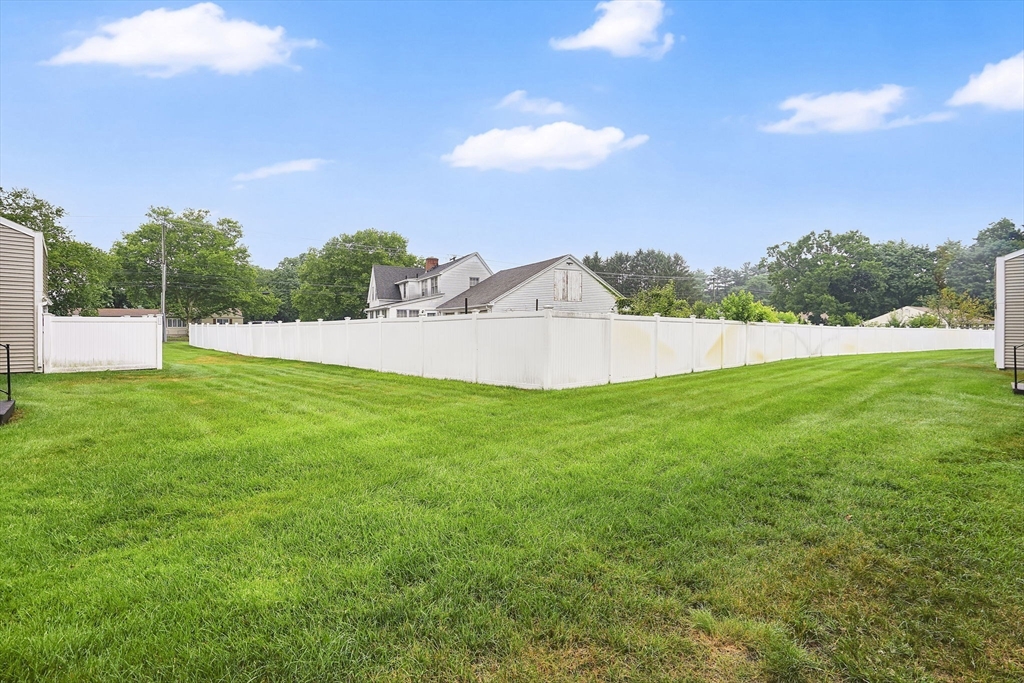 26 Nassau Drive, Unit 26 Springfield, MA 01129 - Photo 32 of 39