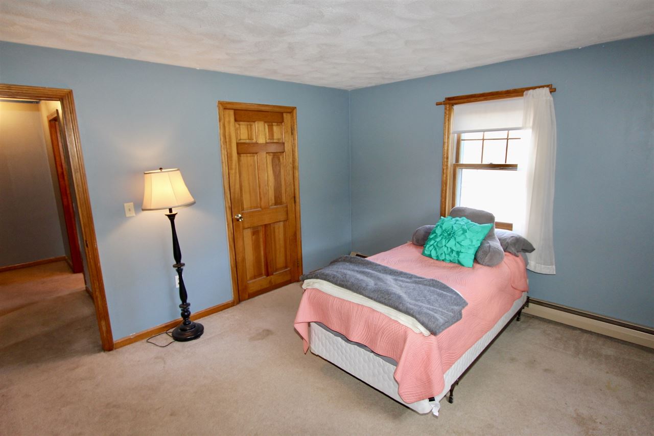 20 R Phillip Road Derry, NH 03038 - Photo 17 of 28